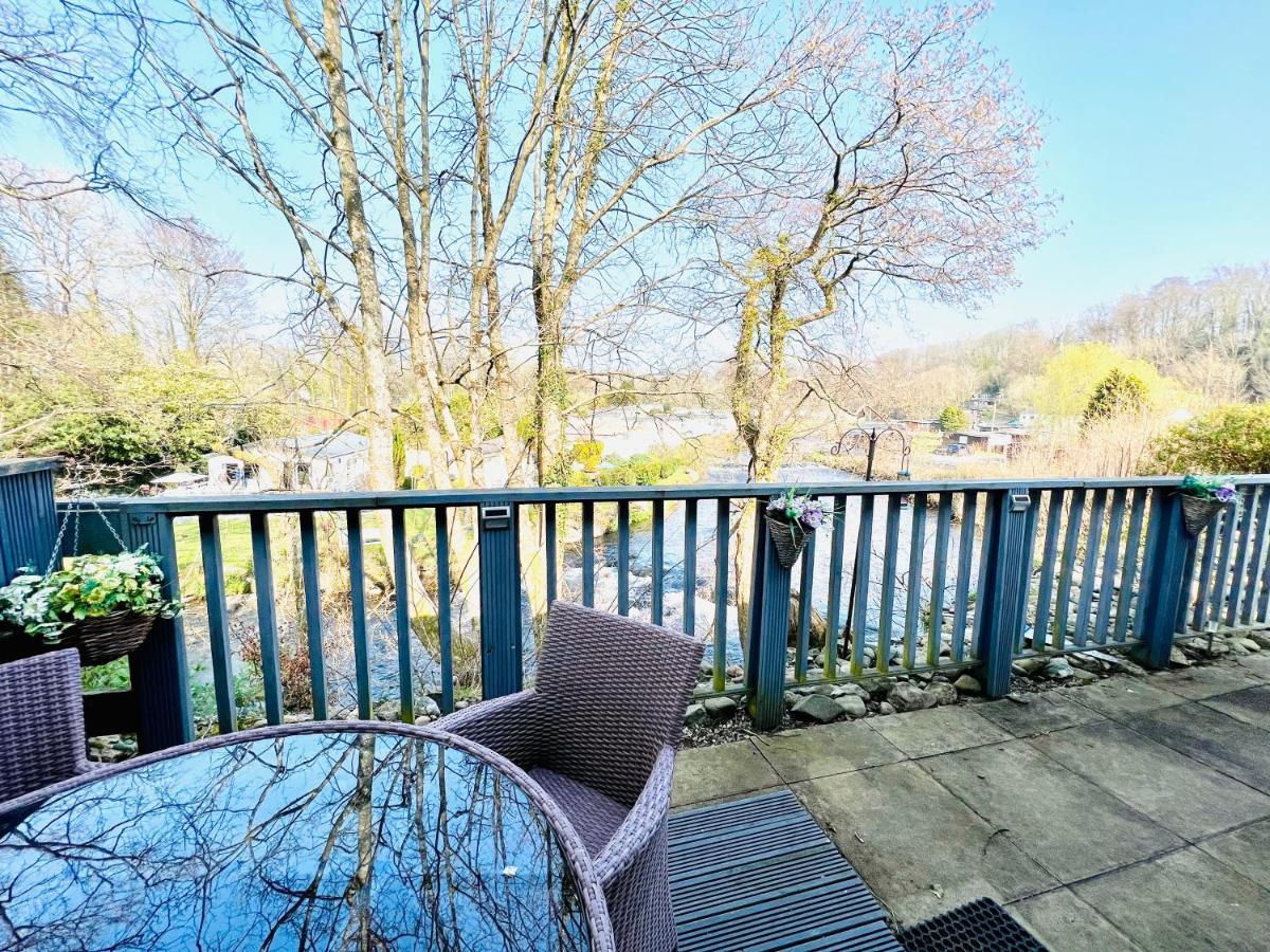 18 River View Chalet-Glan Gwna Holiday Park Caernarfon Exteriér fotografie